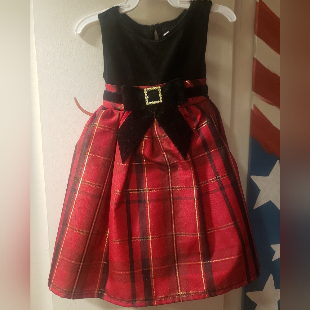 Dress - Picture 2 of 4